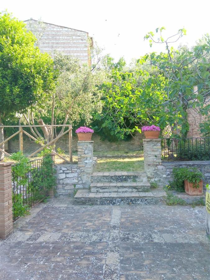 Residenza Messer Pajola Assisi Exteriér fotografie